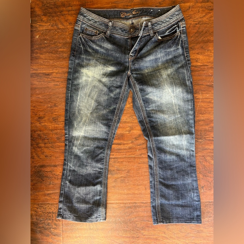Guess capris